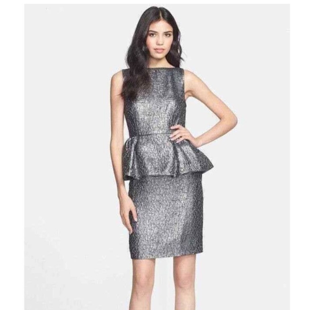 Kate Spade Ladies Size 8 Sleeveless Metallic Dress